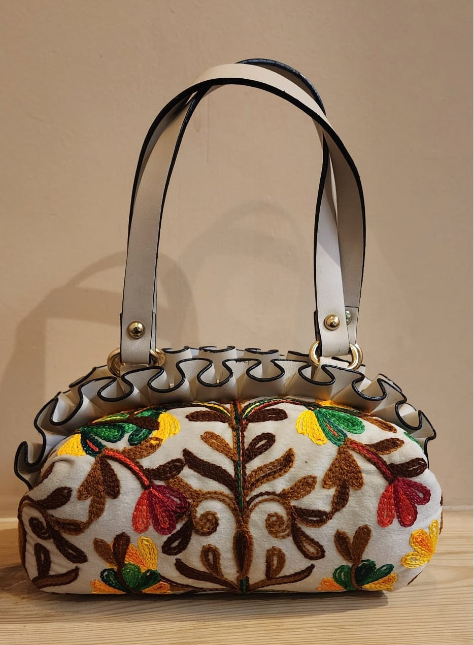 Pashmina Embroidery Round Frill Style