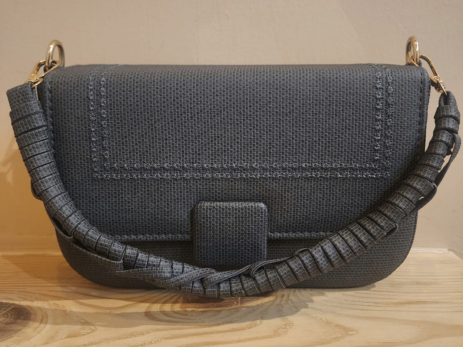 Jute Texture Handbag with rope design handle