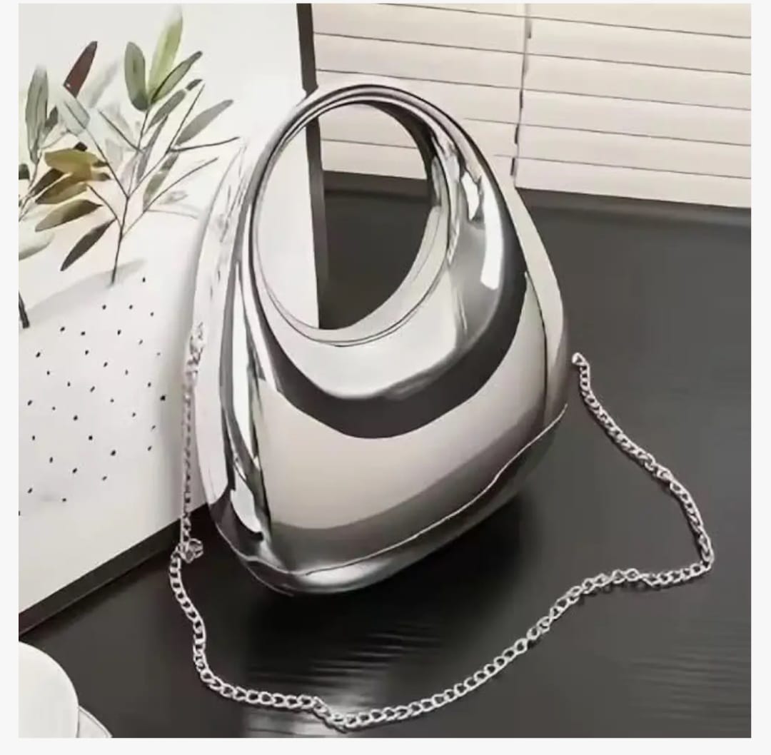 Metallic Clutch Bag Oval