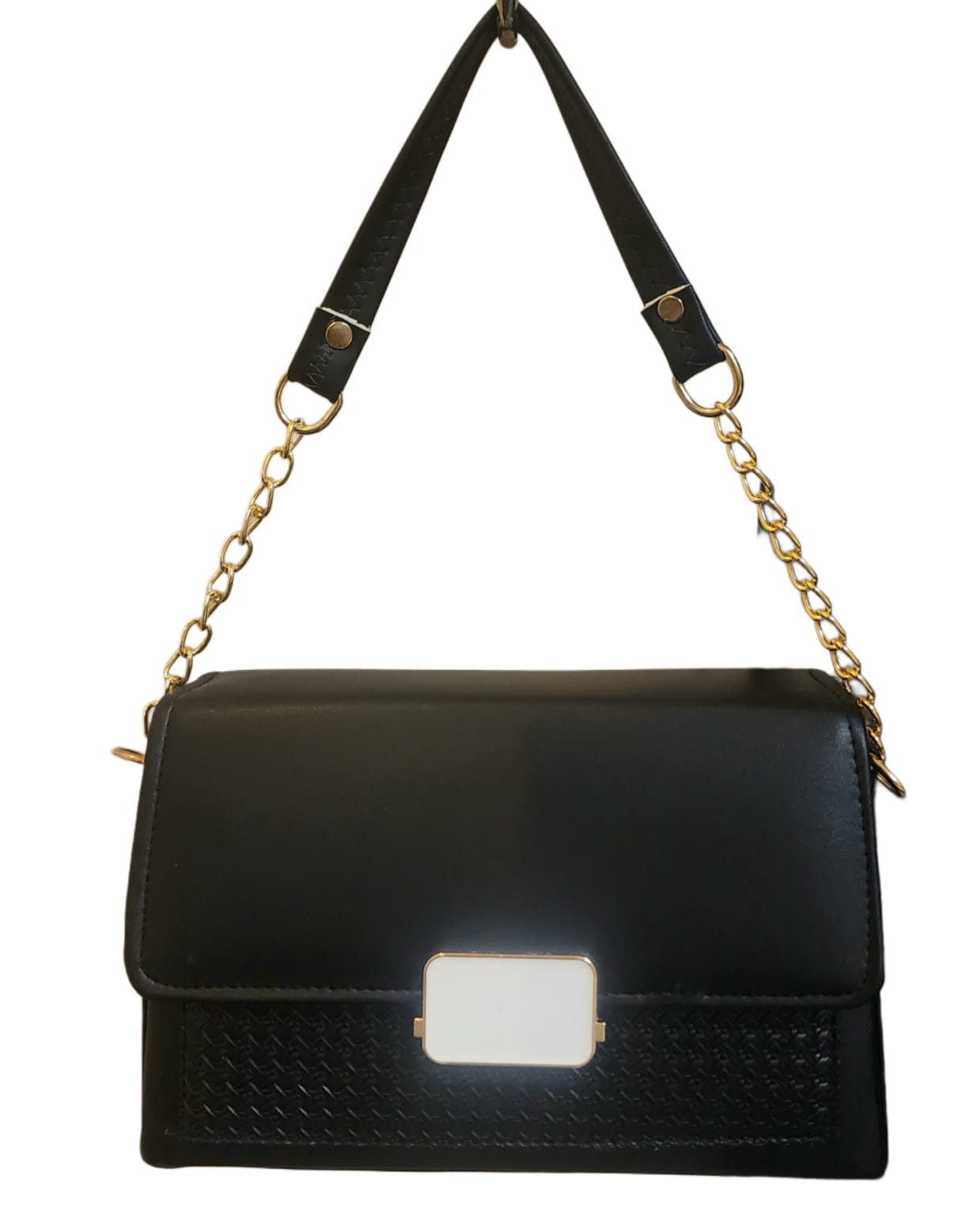 Elegant Handbag with white buckle and gold metal chain