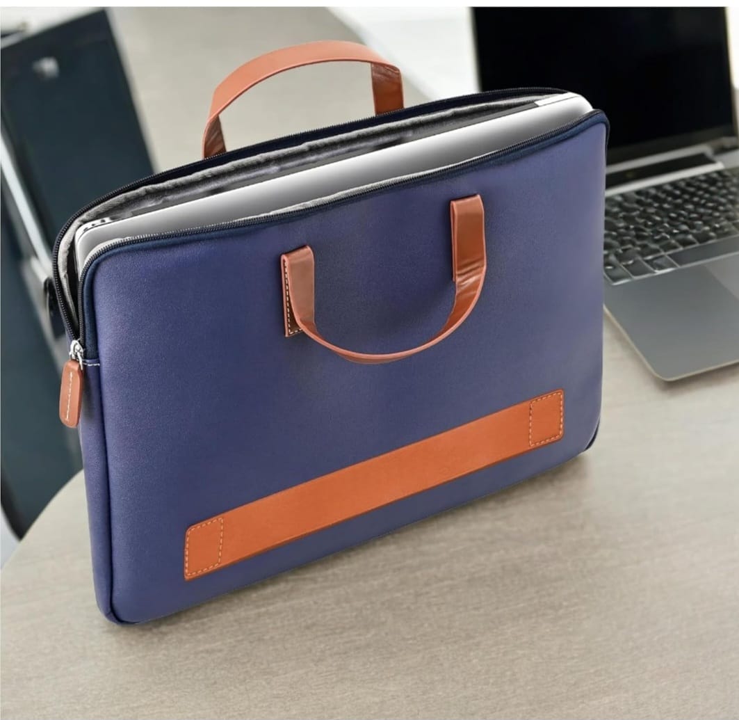 Vegan Leather Laptop Sleeve / bag in pastel Shades